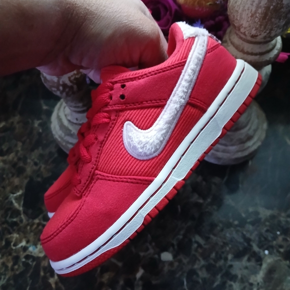 Nike Dunk Low'I Love You ❤️' Valentines Day Athletic/School Shoes Size 12C - Picture 7 of 11